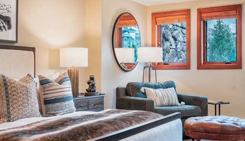 Premier Condo, 3 Bedrooms