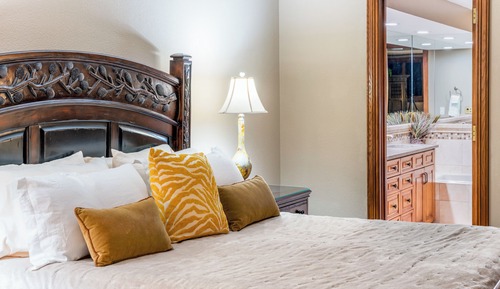 Standard Condo, 4 Bedrooms
