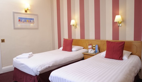 Standard Twin Room