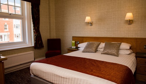 Double Room, Partial Sea View