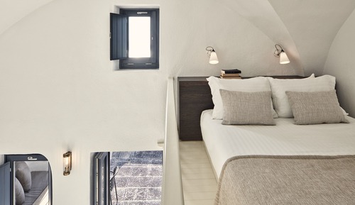 Suite, Sea View (Cave 2)
