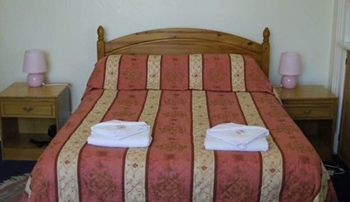 Double Room, Ensuite (Second Floor)