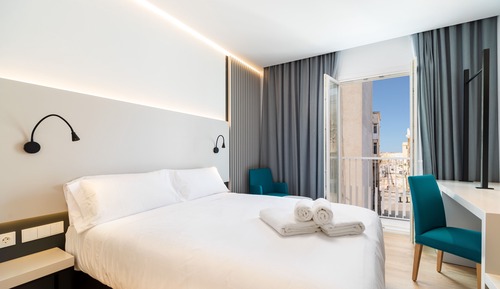 Deluxe Double Room, 1 Queen Bed, Balcony