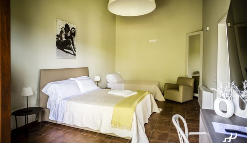 Deluxe Apartment, Pool Access, Garden View