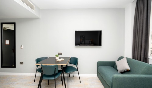 Studio (Sleeps 3)