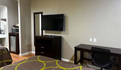 Room, 2 Queen Beds, Accessible, Non Smoking (Mobility,Hearing,Roll-In Shower)