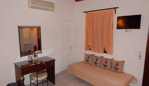 Standard Triple Room, Sea View