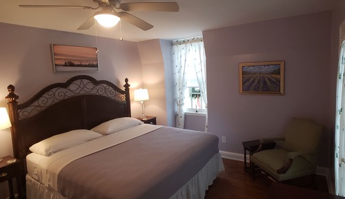 The Provence Suite