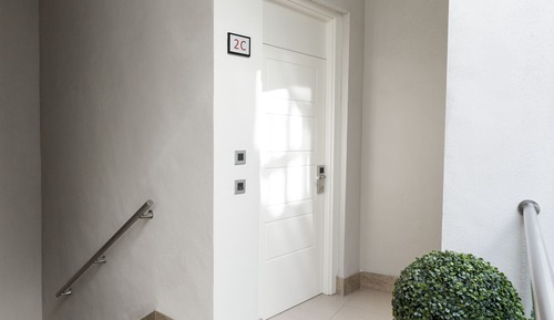 Studio (1 Bathroom - 2C)