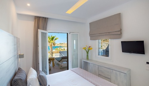 Superior Room with Sea View, Balcony (Outdoor Hot Tub)