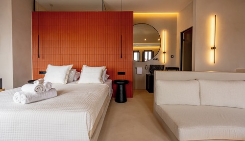 Junior Studio Suite