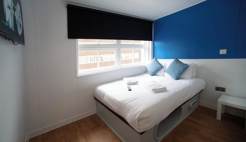 Standard Double Room (with window)