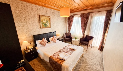 Double Room, Balcony