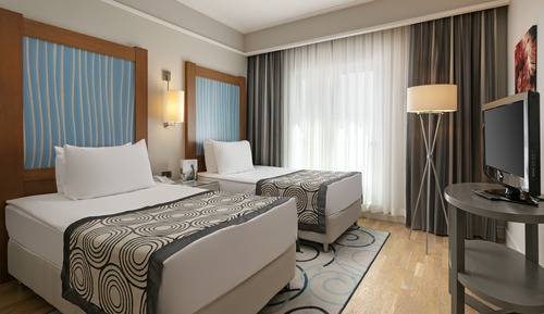 Suite, Courtyard Area