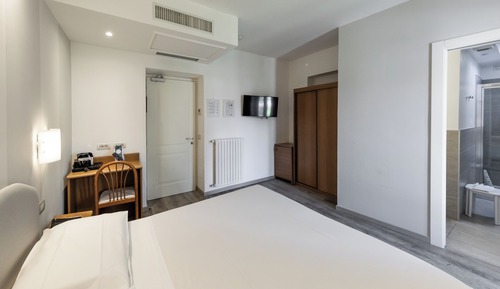 Comfort Double or Twin Room