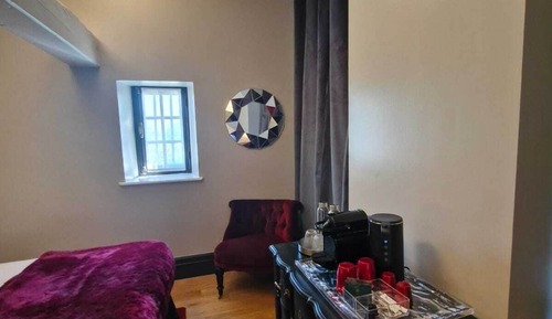 Double Room Songe