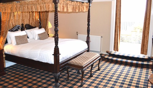 Four Poster Room with Balcony
