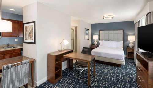 Studio Suite, 1 Queen Bed