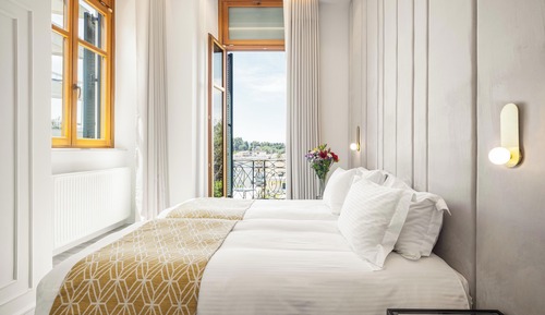 Classic Double Room, Balcony, Garden View