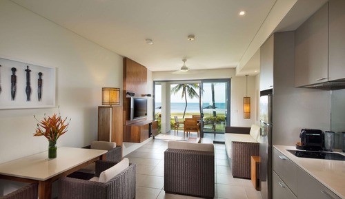Room, 1 King Bed, Garden View (Lounge)