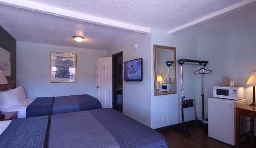 Standard Room, 2 Double Beds, Non Smoking