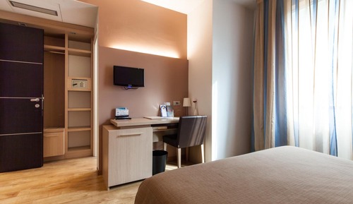 Standard Double Room Single Use