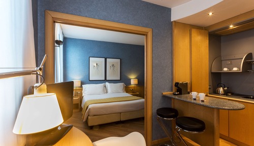 Executive Suite, Multiple Beds, Non Smoking