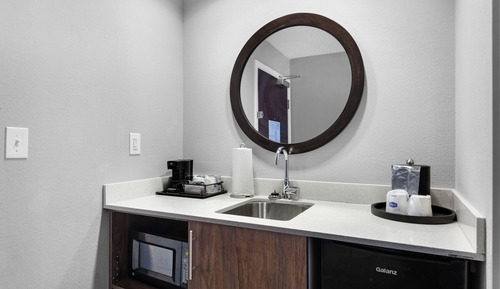 Studio suite one king non smoking