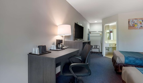 Room, 2 Queen Beds, Non Smoking