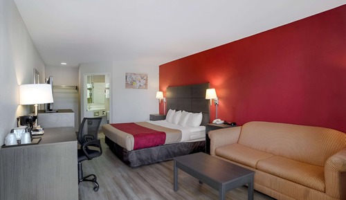 Room, 1 King Bed, Non Smoking