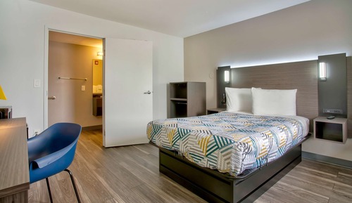 Standard Room, 1 Double Bed, Accessible, Non Smoking