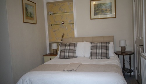 Traditional Apartment, Private Bathroom (Ground floor apartment)