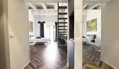 Suite, Balcony, Lake View