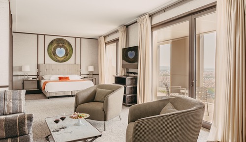 Panoramic Suite