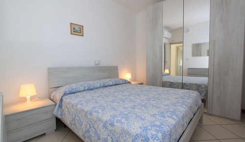 Classic Apartment, 2 Bedrooms (Eco 38)