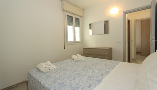 Classic Apartment, 2 Bedrooms (Eco 33)