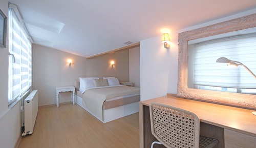 Apartment, 3 Bedrooms, Terrace, Sea View