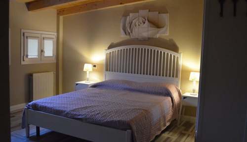 Deluxe Double Room, Ensuite, Tower