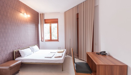 Family Room, 2 Bedrooms, Non Smoking