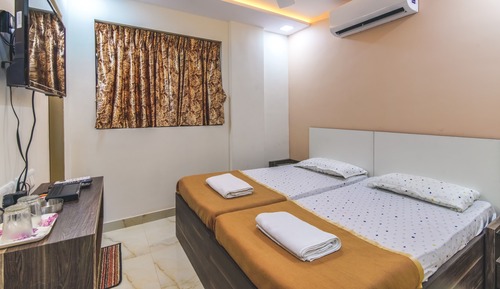 Deluxe Double or Twin Room