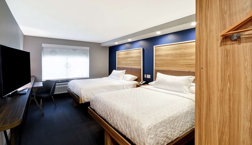 Room, 2 Queen Beds, Accessible (Hearing)