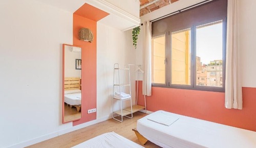 Twin Room, Shared Bathroom