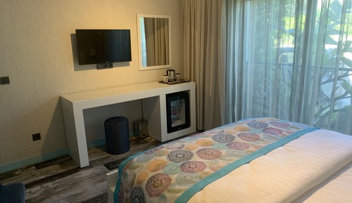 Madnasa Room