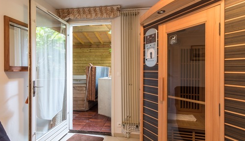 Comfort House, Hot Tub