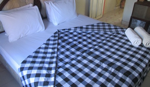 Basic Double Room, 1 Bedroom, Non Smoking, Garden View