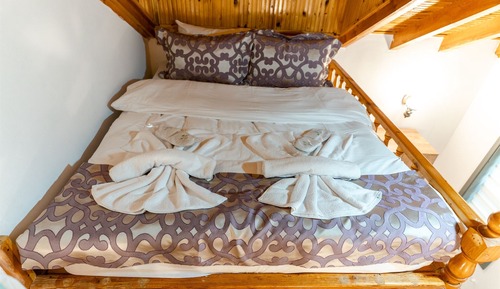 SOMINELI AILE BUNGALOV