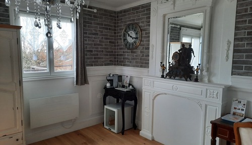 Room, Vineyard View