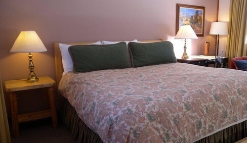 Deluxe Double Room, Private Bathroom (Room 3 - No Pets Allowed)