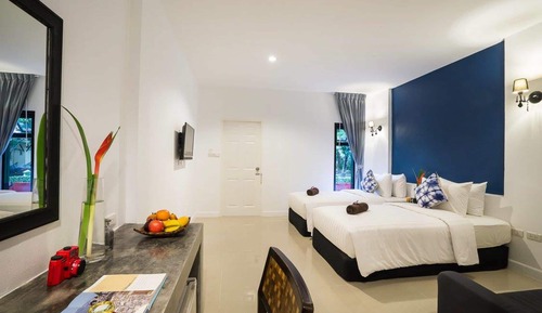 Standard Twin Room