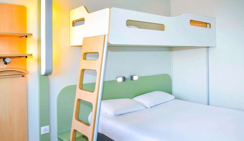 Standard Room, Multiple Beds